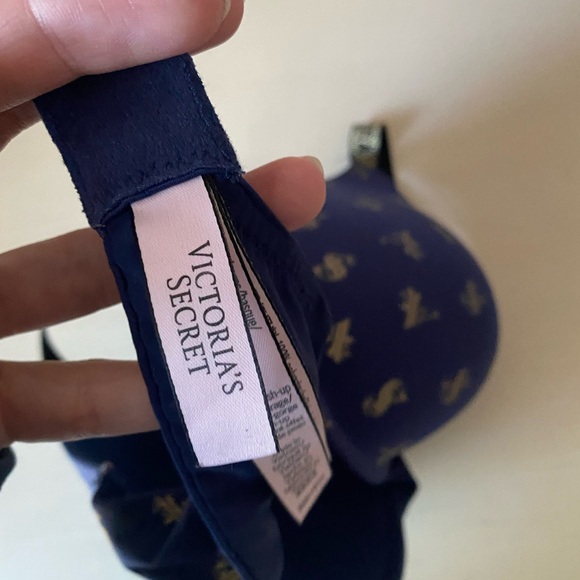 Victoria’s Secret t-shirt full coverage push up navy blue bra gold monogram 32D - Picture 4 of 7